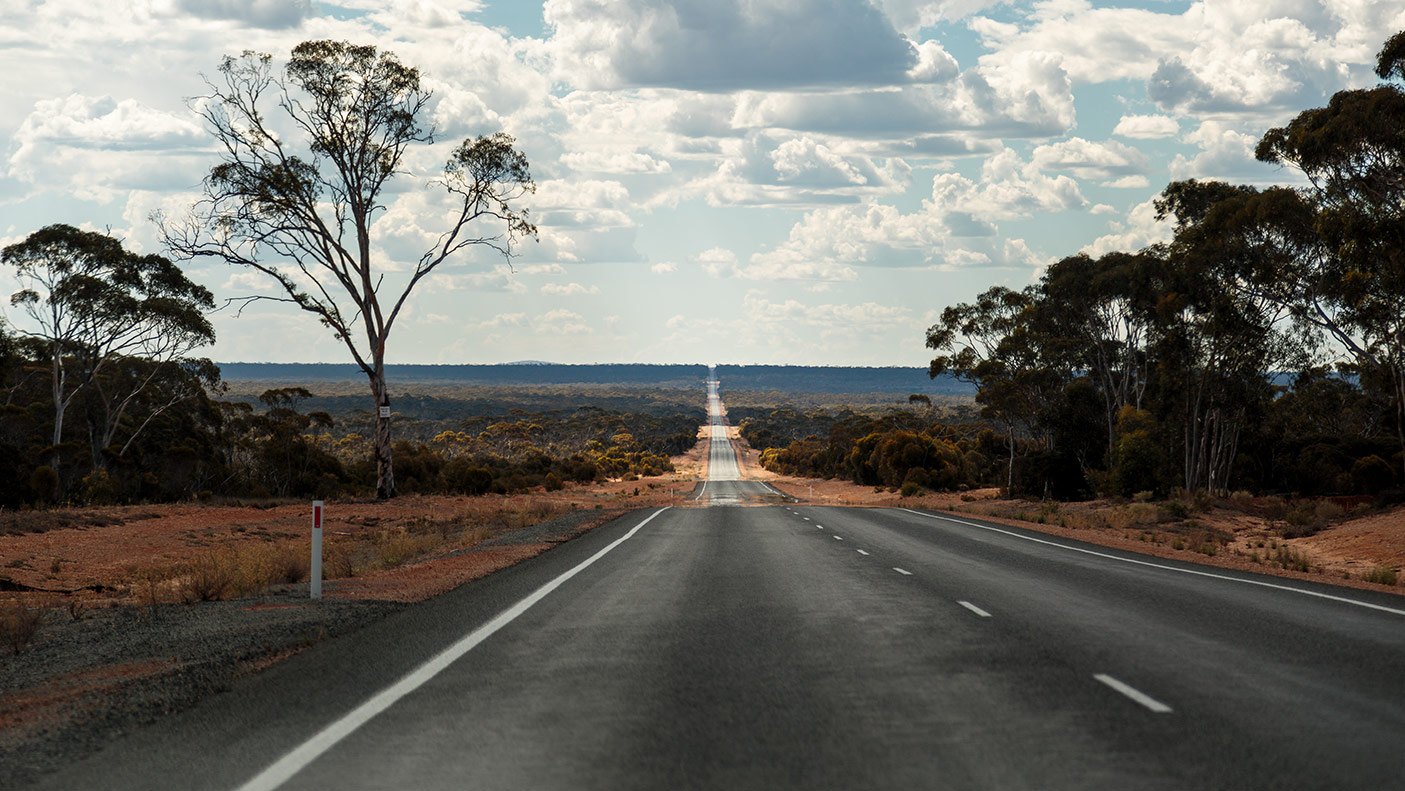 The long and seemingly endless road of the Eyre Highway, better known as the Nullarbor