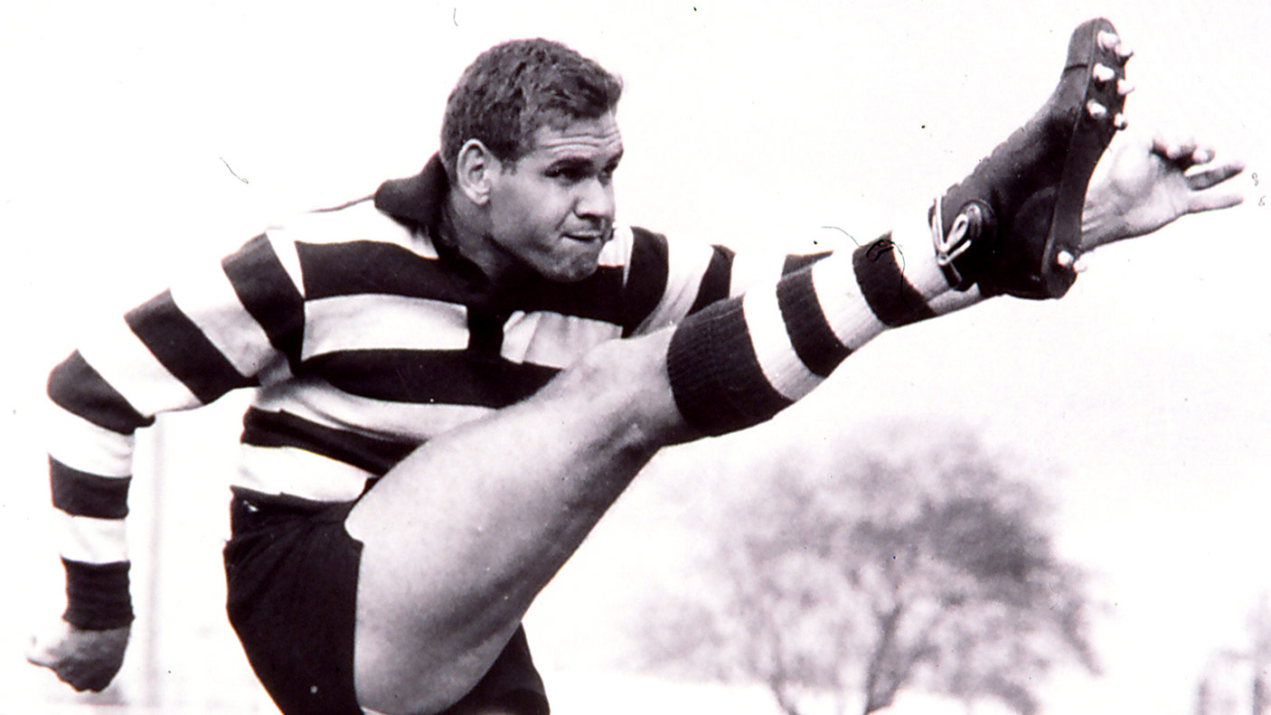Graham 'Polly' Farmer of the Geelong Cats VFL club kicks a ball. (Photo by Getty Images)