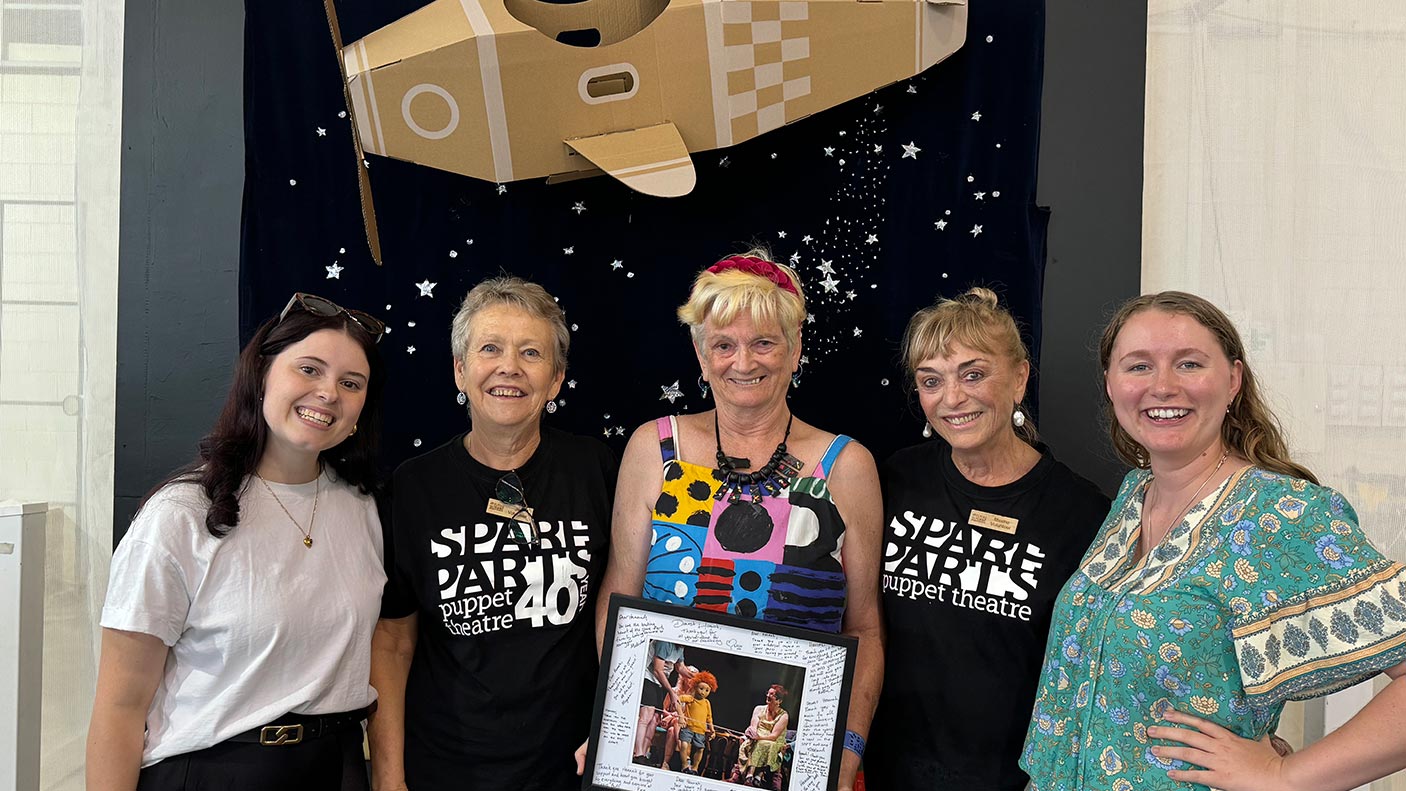 Spare Parts Puppet Theatre volunteer (centre) Hannah Bremner.
