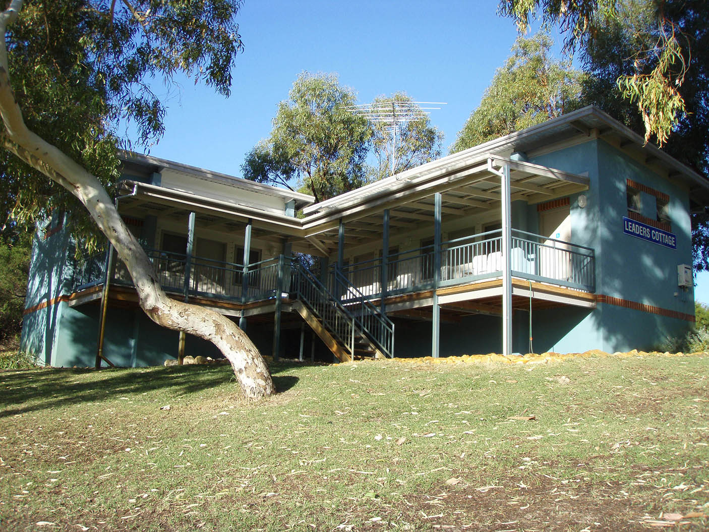 Commodore Leaders Cottage