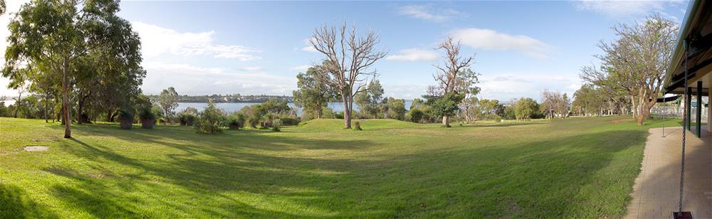 Cityview panorama of Point Walter